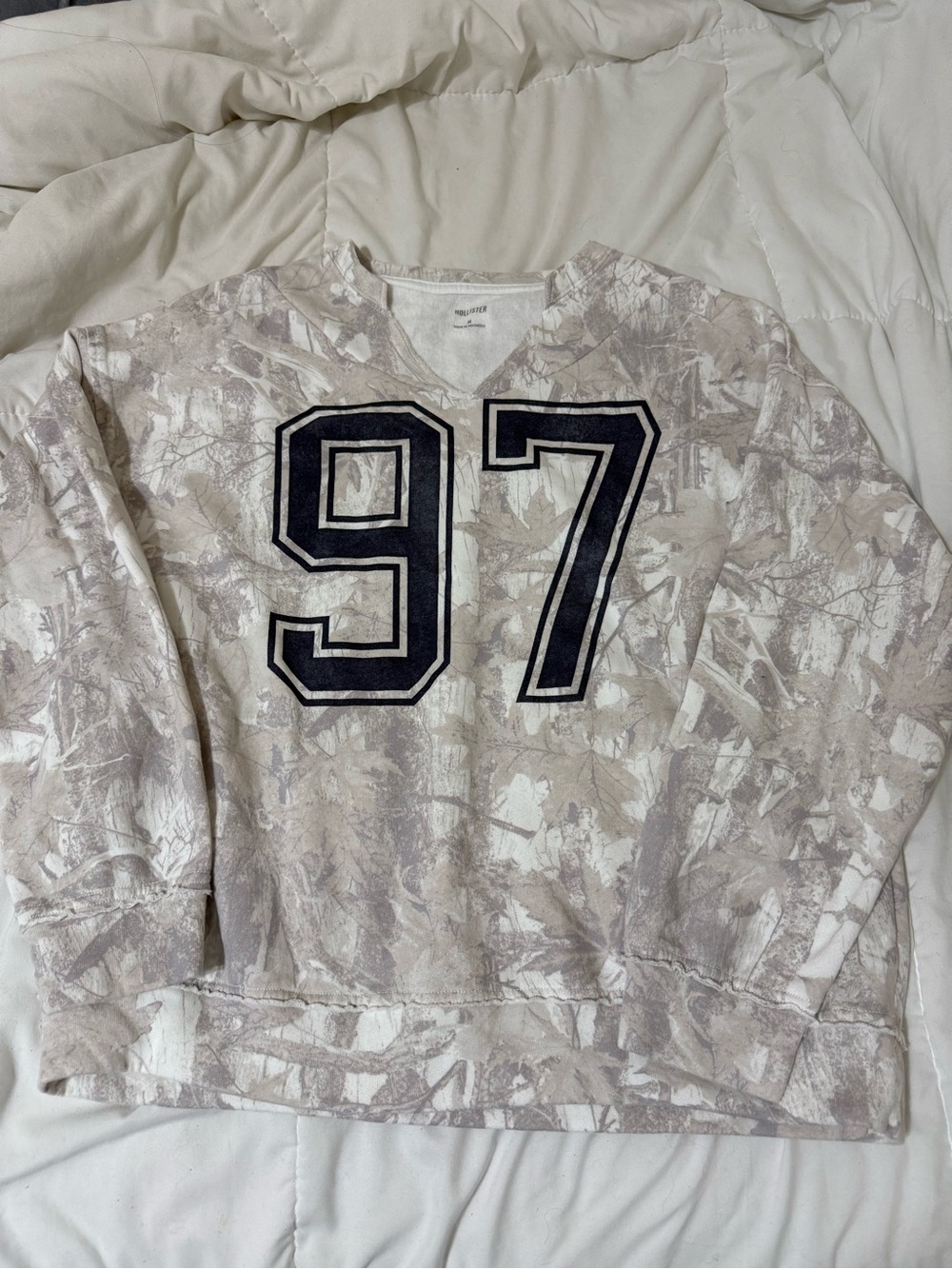 Hollister Beige Tie-Dye Pullover with Navy '97 Applique